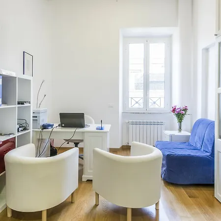 Colosseo In 招待所 3*