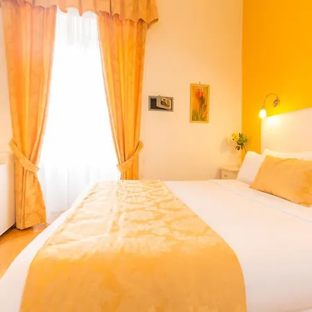 بيت ضيافة Colosseo In روما