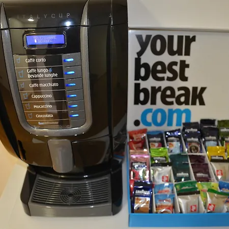 Colosseo In 3* روما