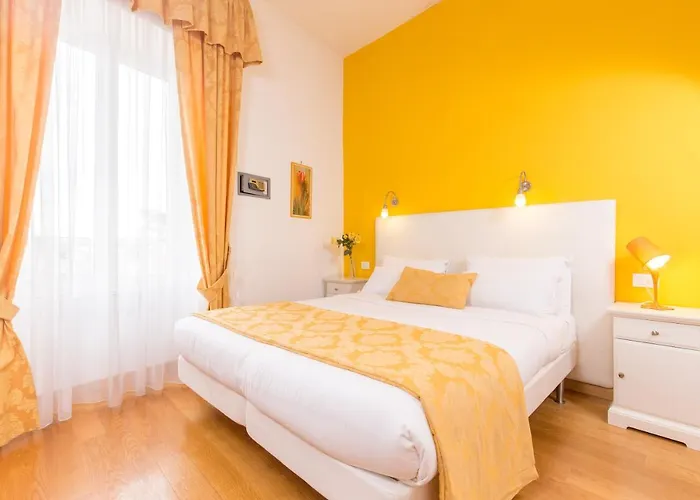 Colosseo In Πανσιόν Ρώμη